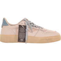 4b12 Witte sneakers