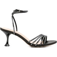 Lola Cruz Sandalen.